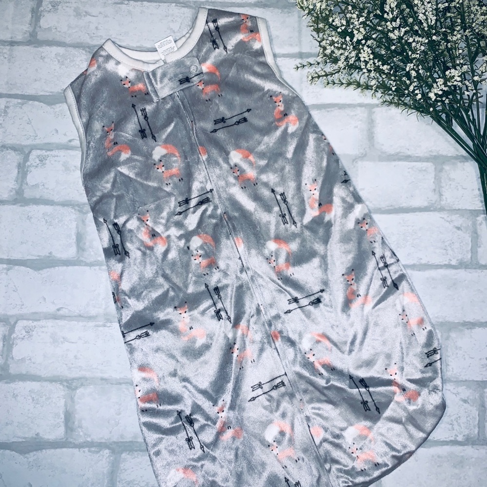 Fox and arrow 0-3 month silver sleep sack!
